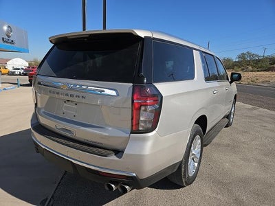 2024 Chevrolet Suburban 4WD Premier