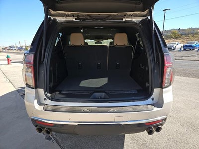 2024 Chevrolet Suburban 4WD Premier