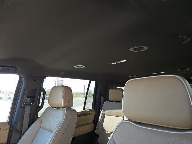 2024 Chevrolet Suburban 4WD Premier