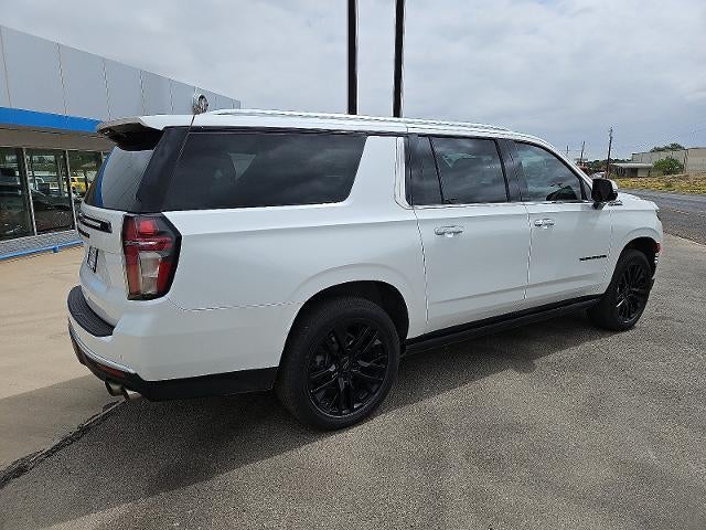 2022 Chevrolet Suburban 4WD High Country