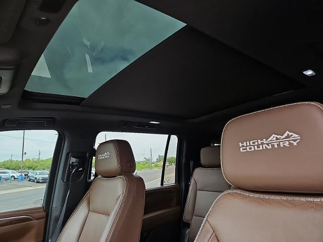 2022 Chevrolet Suburban 4WD High Country