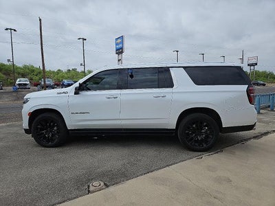 2022 Chevrolet Suburban 4WD High Country