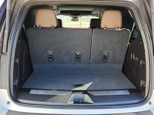 2023 Chevrolet Tahoe 4WD High Country