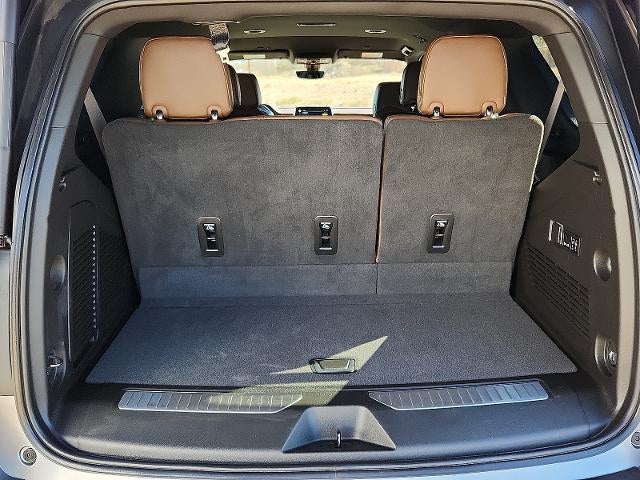 2022 Chevrolet Tahoe 4WD High Country