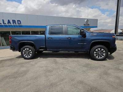 2025 Chevrolet Silverado 2500 HD Custom