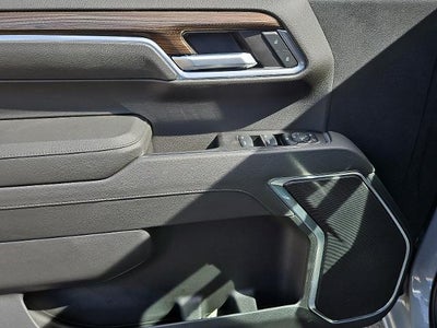 2024 Chevrolet Silverado 1500 2WD Crew Cab Short Bed LT