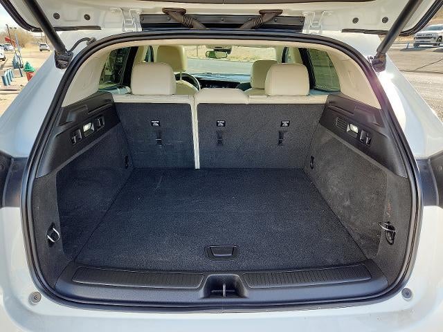 2022 Buick Envision FWD Essence