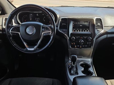 2020 Jeep Grand Cherokee Laredo