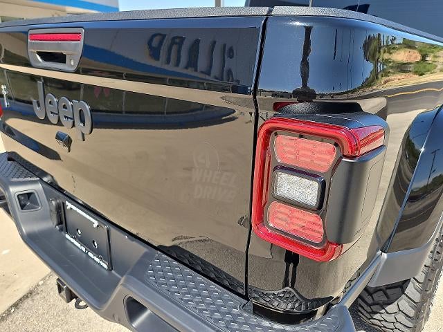 2023 Jeep Gladiator Willys