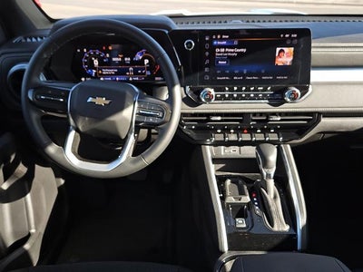 2025 Chevrolet Colorado WT/LT