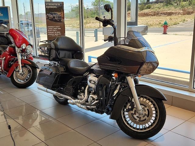 2011 HARLEY-DAV FLTRU Base