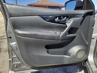 2017 Nissan Rogue Sport SV