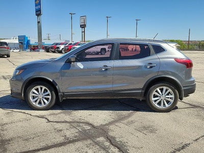 2017 Nissan Rogue Sport SV