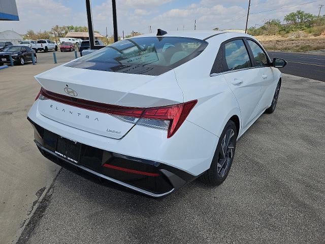 2025 Hyundai Elantra Limited