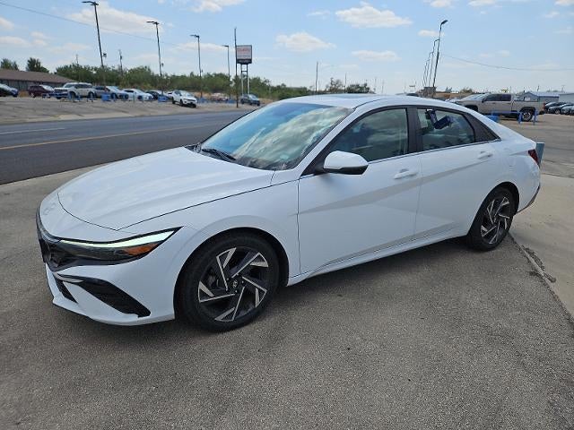 2025 Hyundai Elantra Limited