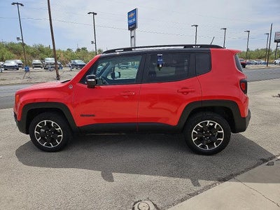 2023 Jeep Renegade Trailhawk